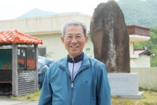 42년 교편생활 마감하고 마을 이장으로