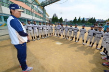 프로 코치 제의 많지만 유소년 육성 더 뿌듯
