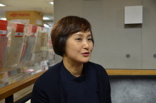 교보문고 창원점 지역 밀착형 서점 만들기 구슬땀