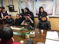 밀양 삼랑진고 홀몸노인에 점심 대접