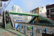 창원 신세계백화점 앞 육교 사라진다