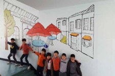 김상수 서예가, 거제 수월초에 실내 벽화 재능기부
