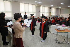 의령 대의초, 두 명 졸업식 개최