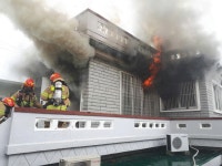 마산합포구 산호동 한 주택서 화재…40대 구조
