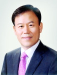윤한홍, 전통시장 시설개선 예산 얻어
