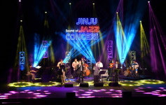 익숙한 곡 색다른 변신…한 여름밤의 진주, 재즈 매력에 푹