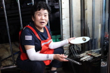 [할매열전]사천 어시장길 안점숙 씨