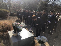 거제시 연초면 새해맞이 충혼묘지 참배