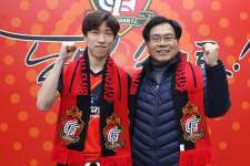 경남FC ‘94라인 듀오’ 김승준·이영재 영입