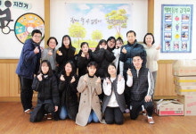 [얘들아 학교 가자]라디오 진행하고 시집 내고