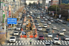 창원 봉양로는 공사중…출퇴근길 정체 무대책