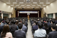 공직자, 시정 추진에 긍정적인 마인드를