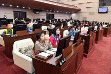 경남도의회, 거제 제산초등학교 학생들 대상 견학프로그램 가동