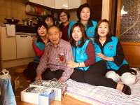 거제 장승포 재향군인회 여성회 노인 돕기