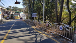 운전자는 조심 아이는 안심