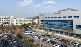 양산 비즈니스센터, 시청사로?