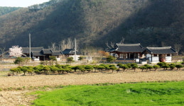 곧은 남명 기개 그 연원 예서 보니 알겠네