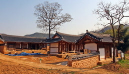 곧은 남명 기개 그 연원 예서 보니 알겠네