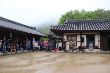 5개월 만의 신명 한 판, 비 와도 좋구나