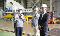 경남도 경제혁신추진위 산업현장 찾아 지원방안 고민