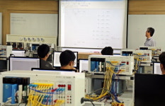 창원산단 스마트화 맞춤 핵심기술인력 양성 선도