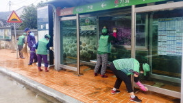 합천군 가회면새마을협 버스승강장 방역