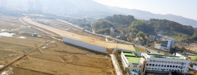 행정복지센터 출입 막는 한심한 도로