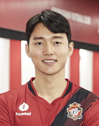 경남 유럽파 출신 공격수 윤주태 영입