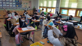 작은 실천으로 지구 보듬고 시인 감성 뽐내고