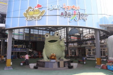 사계절 지나 다시 섬진강…깨어나는 봄