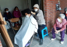 내 재능을 어르신들 멋과 웃음으로