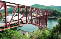 20여 년 전 마산 구산면 저도 연륙교