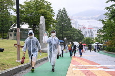 6월 항쟁 정신 잇는 경쾌한 발걸음