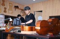 연주자서 최고의 소리 만드는 제작자로