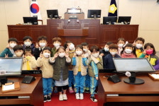 밀양 조은어린이집, 시의회 견학