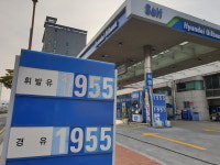 더 가파르게 오르는 경유가, 휘발유가와 같아진다