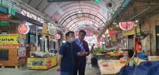 경남도지사 후보들 전통시장 집중 방문