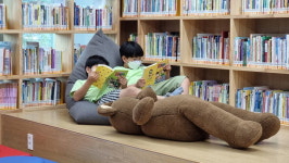 올여름 도서관서 책 읽는 즐거움에 풍덩