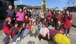 양산시 평산마을노인회 국화전시회 개최
