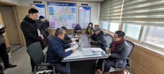 함안 낙동강 둔치 인조잔디 야구장 안돼