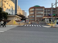 학교 출입구 보행로 연결·교내 통행로 조성 모범사례 확산해야