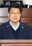 신동복 산청군의원 경로당 입식 생활문화개선 확대 지원 제안