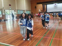 모이니까 안 되는 게 없네요 작은학교 공동 운동회 눈길