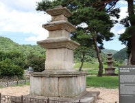 기울어지고, 뒤틀리고 수리 필요한 경남지역 국가유산 살펴보니