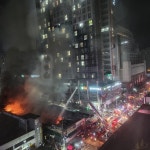 [2보] 마산어시장 옆 청과시장서 불…소방 당국 화재 진압 중