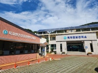 섬 주민 홀로 책임지는 보건지소...늘어나는 의료 수요 못 버틴다