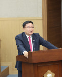 홍남표 창원시장 진해 웅동1지구 사업, 첫 단추가 잘못 끼워졌다