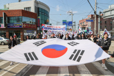 [사진뉴스] 3.1운동 106주년 맞아 고성군 배둔장터 독립만세운동 재현