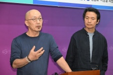 부모님 원망하지 않아요. 꼭 만나고 싶어요 국외 입양인 지원책 절실