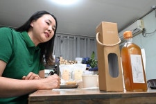 함안 농산물로 만든 참기름·떡…마음 담아 지역에 보답하고파